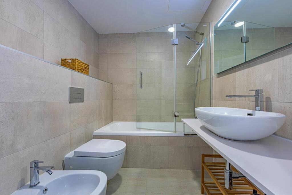 Ventura-Centrico, Piscina, Balcon Wifi Y Parking Apartment Tarifa Bagian luar foto